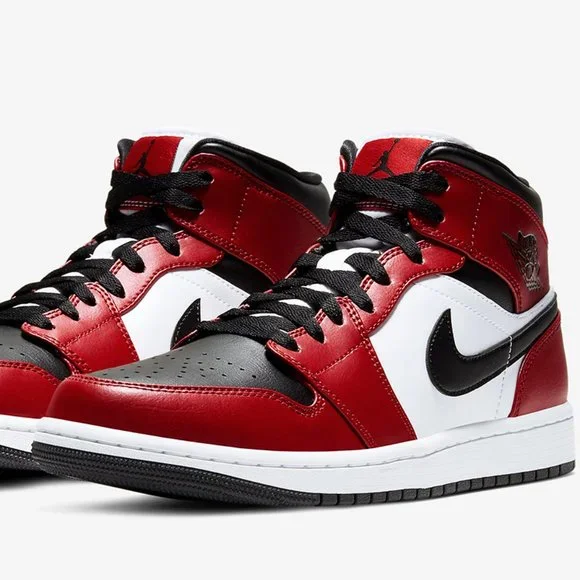 Nike | Shoes | Nike Air Jordan Retro Mid Chicago Toe Mens  display picture 1